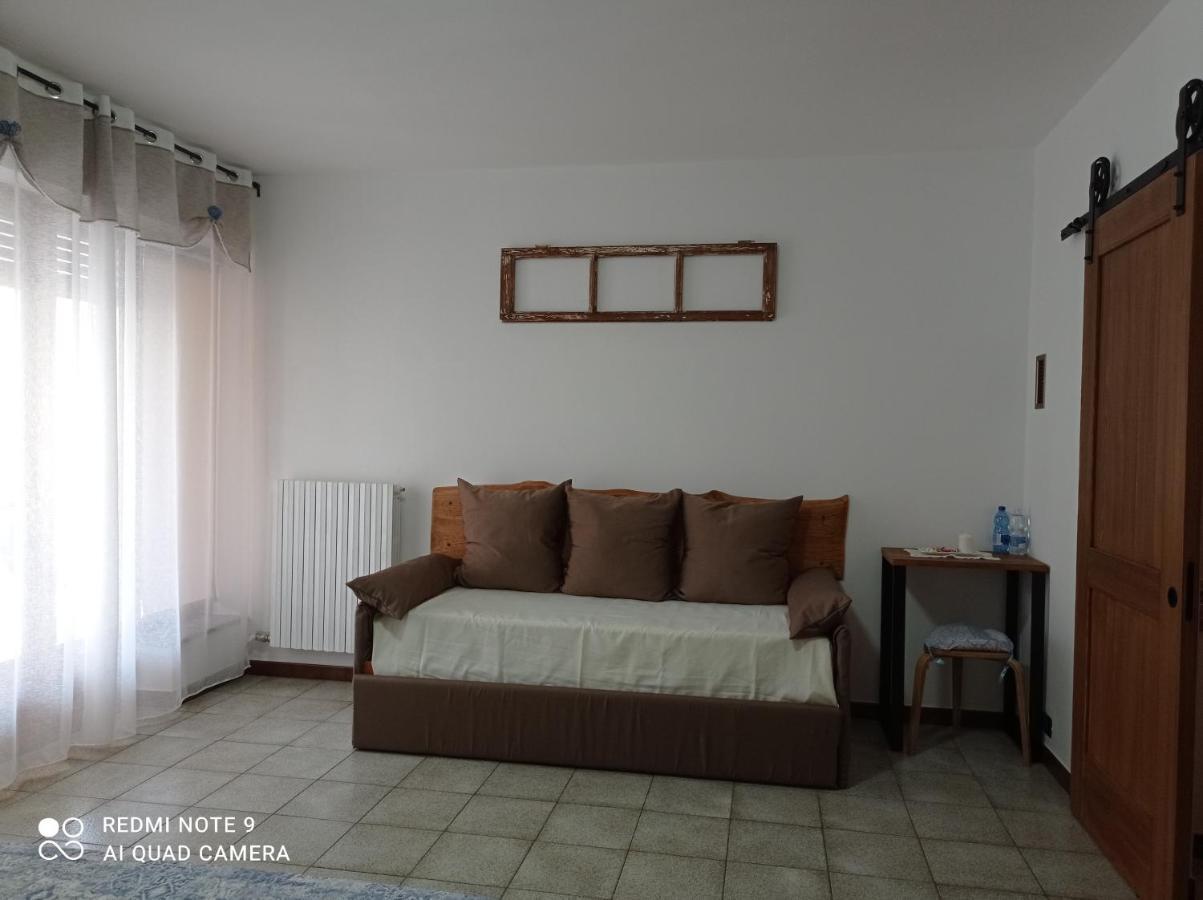 Il Giardino Segreto Apartment Beura Exterior foto